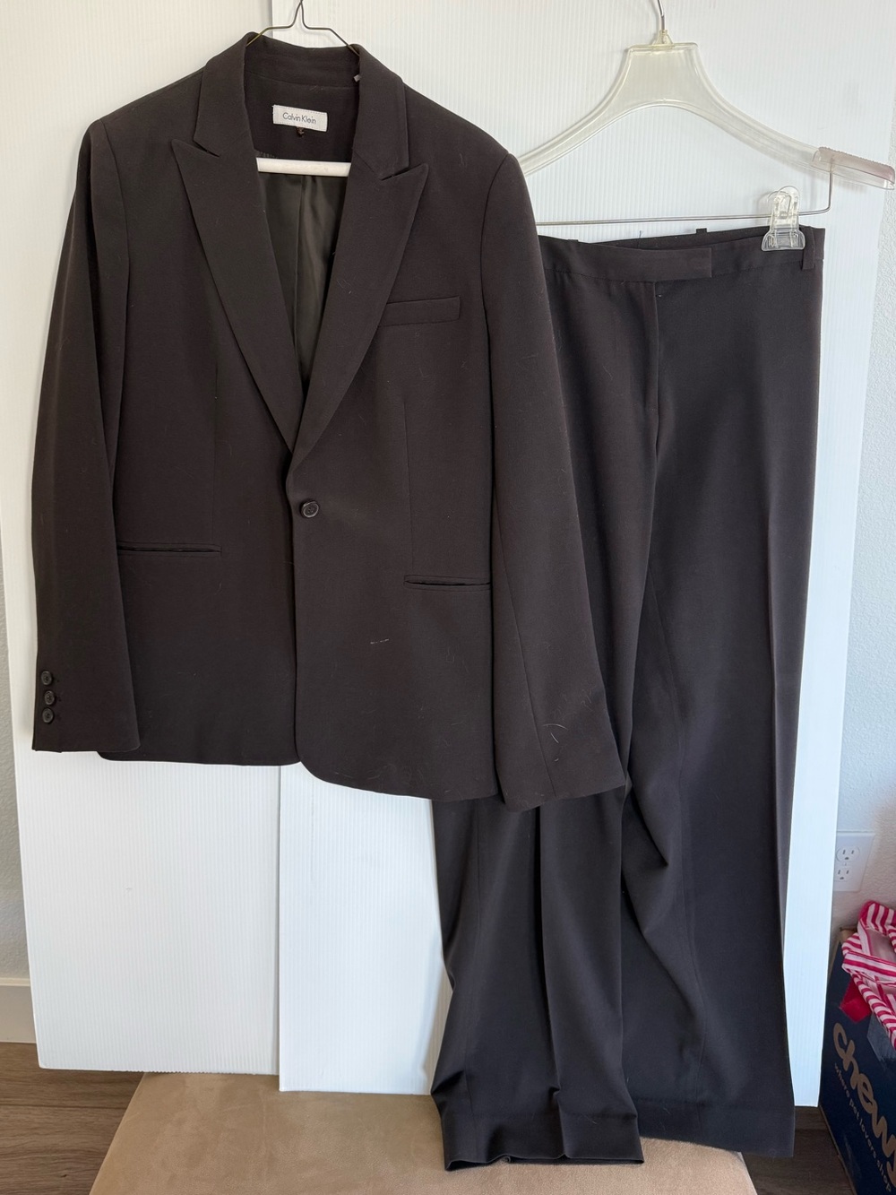 CALVIN KLEIN Two-Piece Suit
